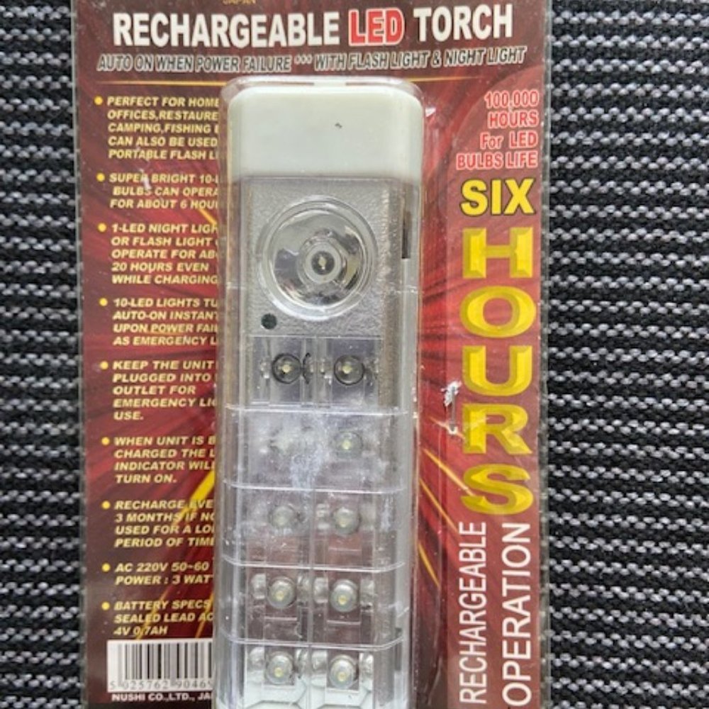 -Camping hiking LED 6 hours rechargeable torch with bright flash night light NEW